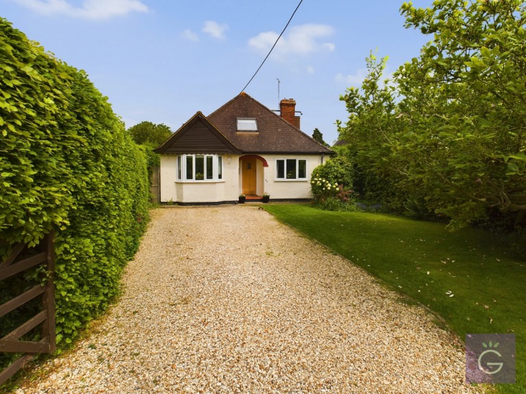Milestone Avenue, Charvil, RG10