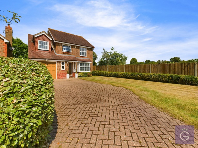 Martineau Lane, Hurst, RG10