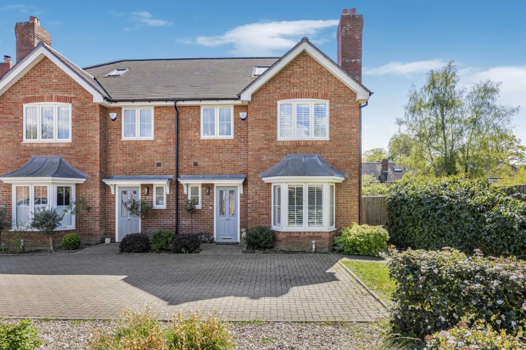 Heatherfield Place, Sonning Common, RG4