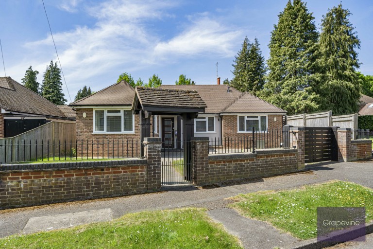Selcourt Close, Woodley, RG5