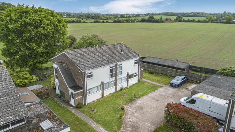 Ivy Close, Holyport, SL6