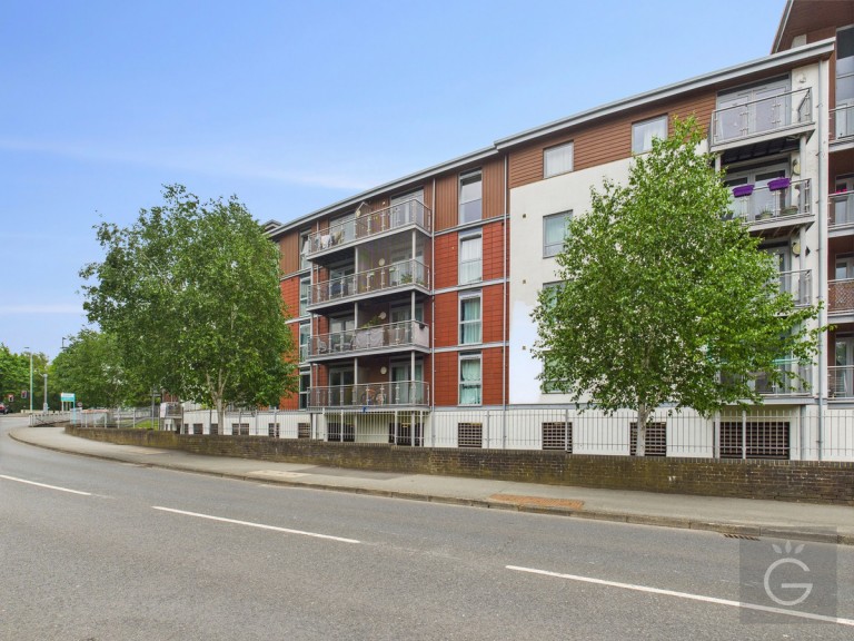 Kelvin Gate, London Road, Bracknell