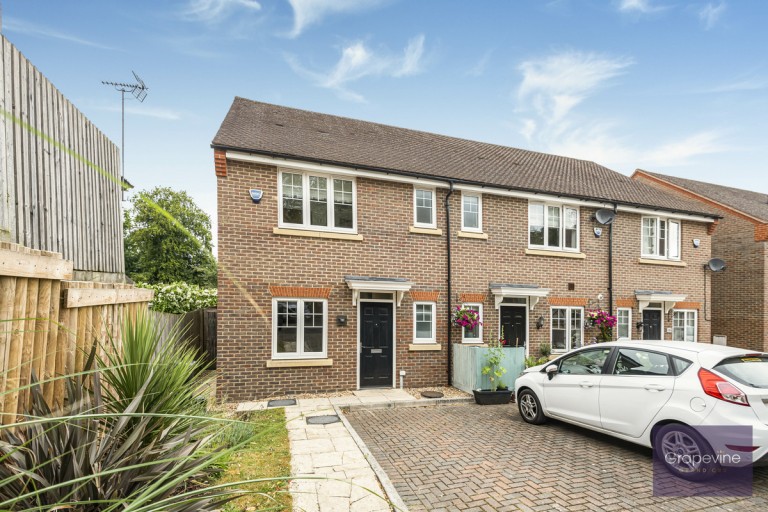Garraway Close, Ruscombe, RG10